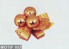 Boules de sapin dor�s