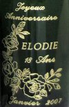 Cliquez pour plus d'informations sur nos bouteilles grav&eacute;es