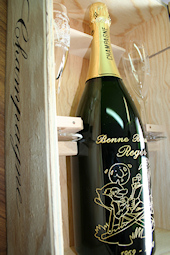 Bouteille de Champagne gravee