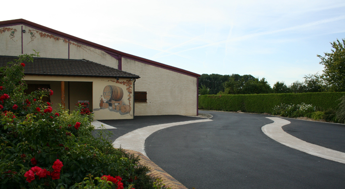 Nouvel acces a nos caves de champagne