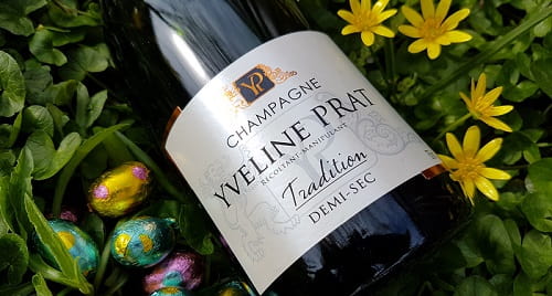 Champagne pour les chocolats de Paques