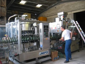 Mise en bouteille du vin de champagne