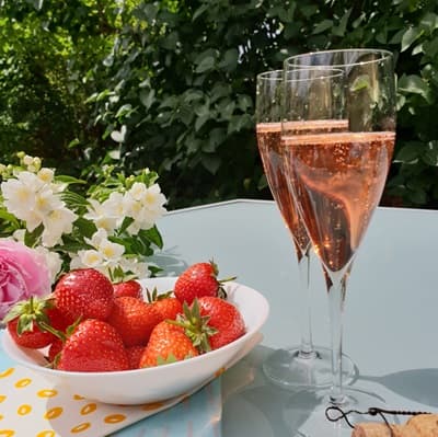 Champagne roséfrais et fruité