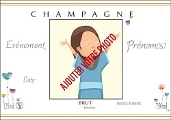 Photo et petites fleurs sur étiquette personnalisé de Champagne