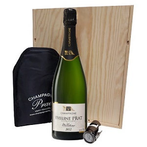 Coffret en bois de Champagne avec un bouchon et un rafraichisseur pour un amateur de vin