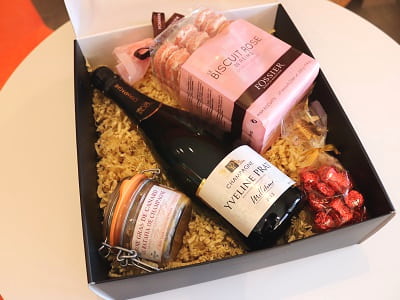 Coffret Champagne, chocolats et foie gras pour les gourmands
